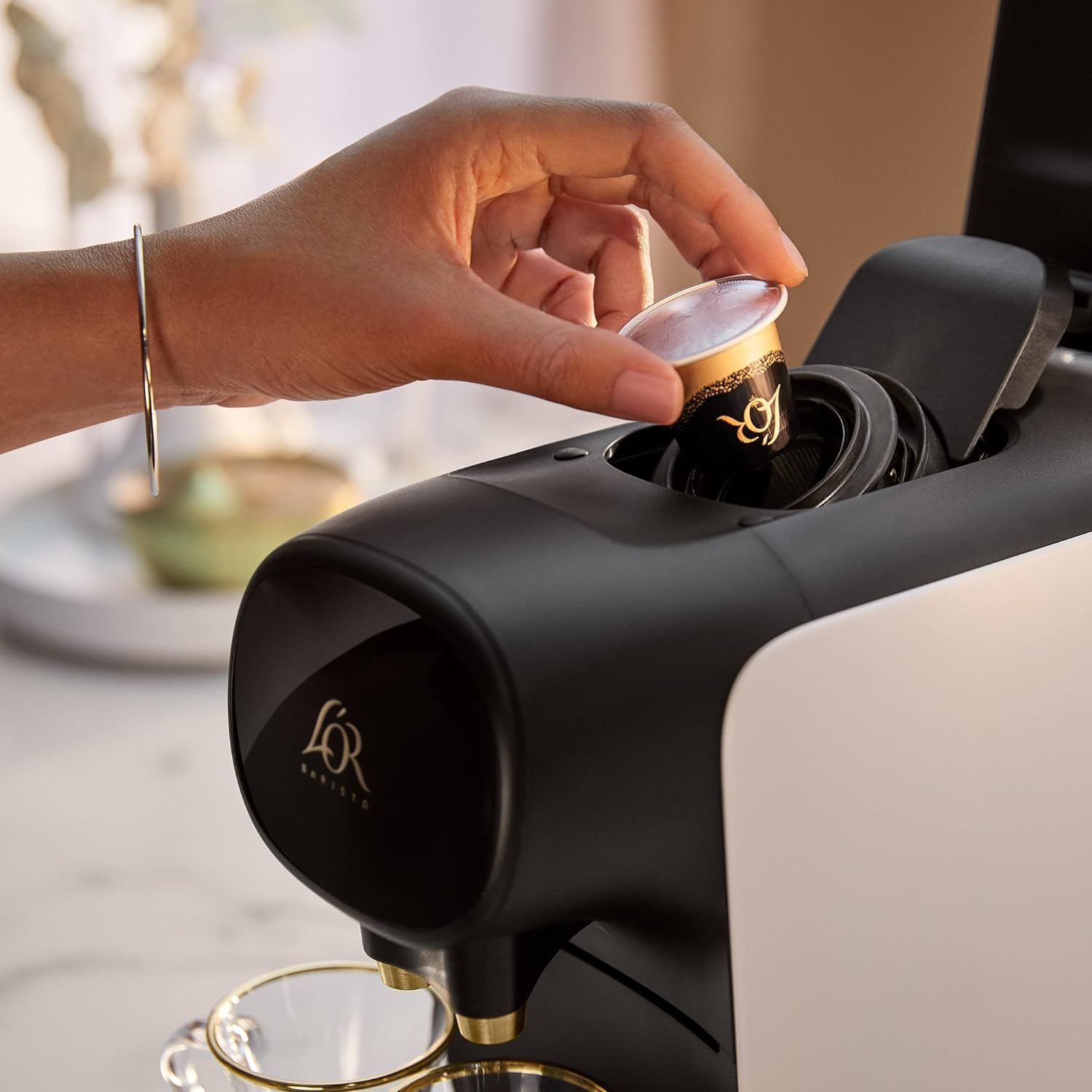 Machine à Café L'Or Barista Sublime LM9012/00 Blanc – Capsules XXL, Double Tasse